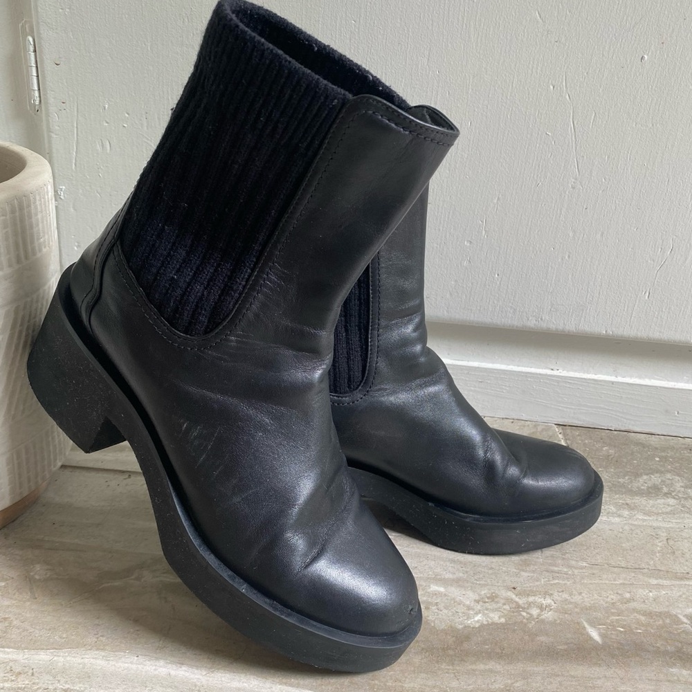 Sam Edelman Black Leather Platform Chelsea Ankle Boots 9